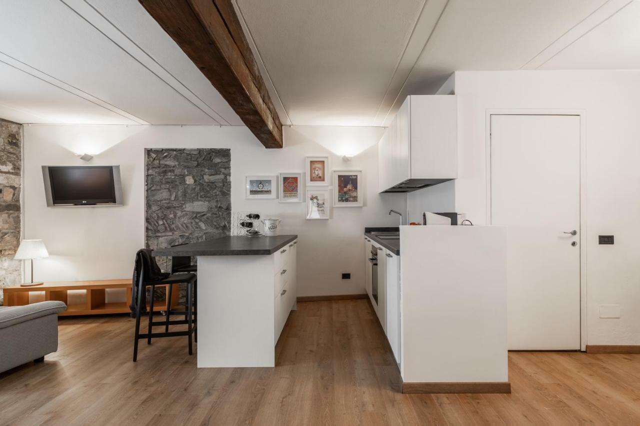 A Casa Nuccia Studio By Holiday Solutions Комо Экстерьер фото